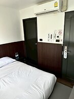 Four Sisters Hostel