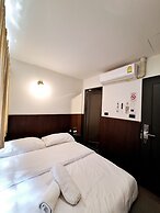 Four Sisters Hostel