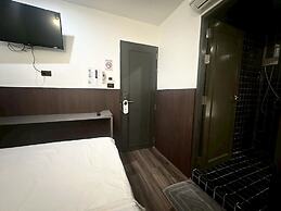Four Sisters Hostel