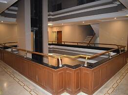 Hotel Ambaji International