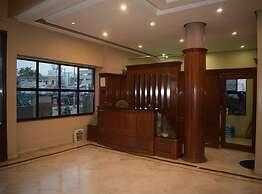 Hotel Ambaji International