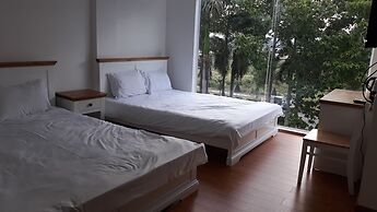 Hana Riverside Villa