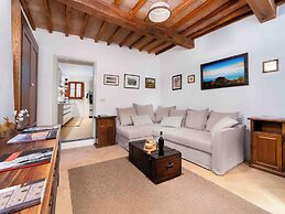 AlbergoDiffusoVolterra
