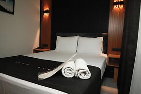 Rays Hotel