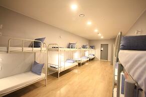 The Blue Guesthouse - Hostel