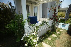 Aspasia House Hotel