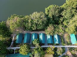 Sawasdee Lagoon Camping & Restaurant