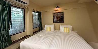 Sawasdee Lagoon Camping & Restaurant