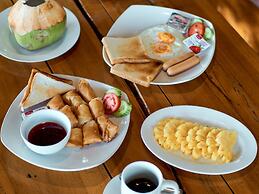 Sawasdee Lagoon Camping & Restaurant