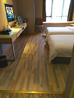 Neat Hotel