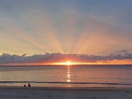 Castaways Moreton Island