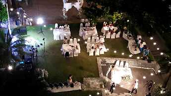 Worita Cove Hotel