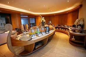 Worita Cove Hotel