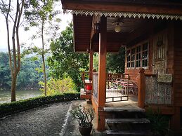 Baanpufa Resort