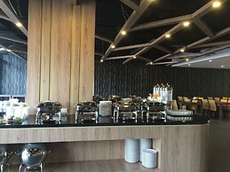 The Vista Hotel
