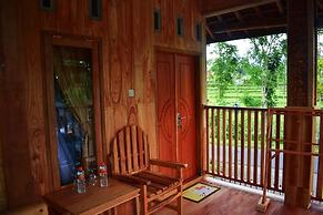 Cahaya Tetebatu Inn