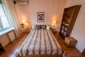 Lakshmi Apartment Voznesenskiy