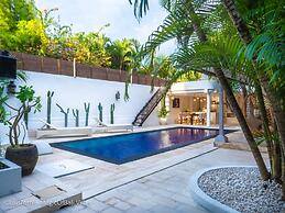 Ocean Luxury Villas