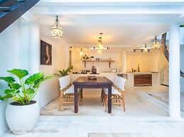 Ocean Luxury Villas