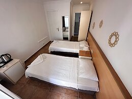 Mimosa Pension