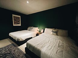 Very Hotel