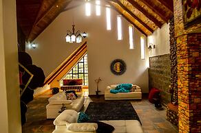 Runda Lofts