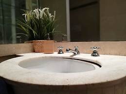 Vetrina Suites