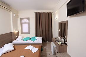 Summer Beach Hotel