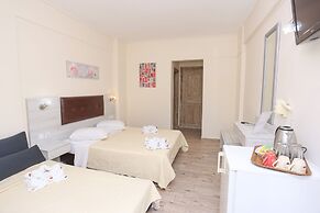 Summer Beach Hotel