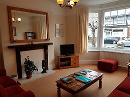 Montrose Guest House