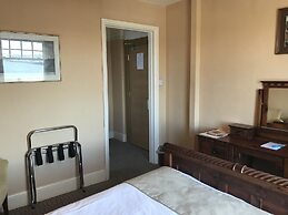 Pier Hotel