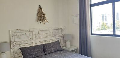 Silver lining beach apartment