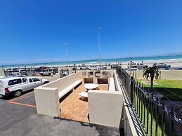 Silver lining beach apartment