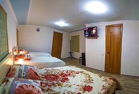Hotel Mega