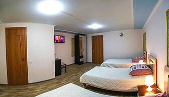 Hotel Mega