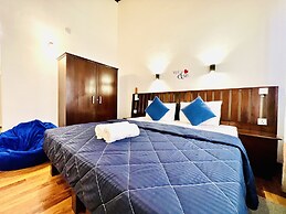Cozy Sea View Inn