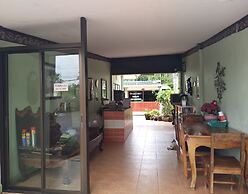 Baan Plubpla Resort