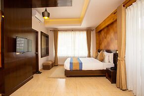 Hotel Lake Paradise
