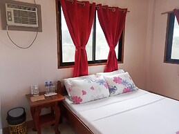 Ausan Beach Front Cottage and Restaurant