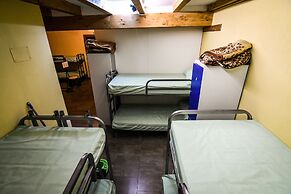 A Cien Leguas - Hostel