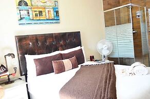Unathi Guest Lodge