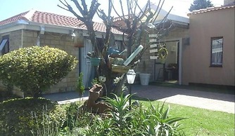 Unathi Guest Lodge