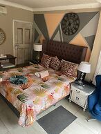 Unathi Guest Lodge