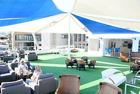 Hira Beach Hotel