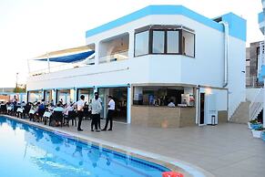 Hira Beach Hotel
