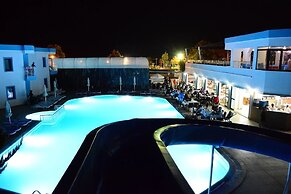 Hira Beach Hotel