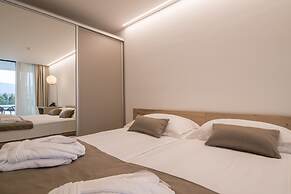 Joel Hotel