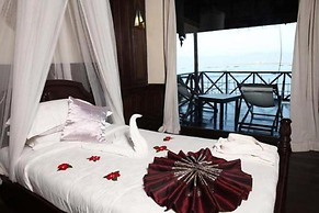 Skylake Inle Resort