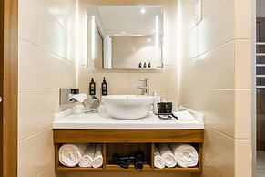 Elements Hotel Kirov 5*