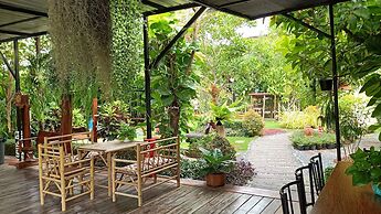 Baan Canalee